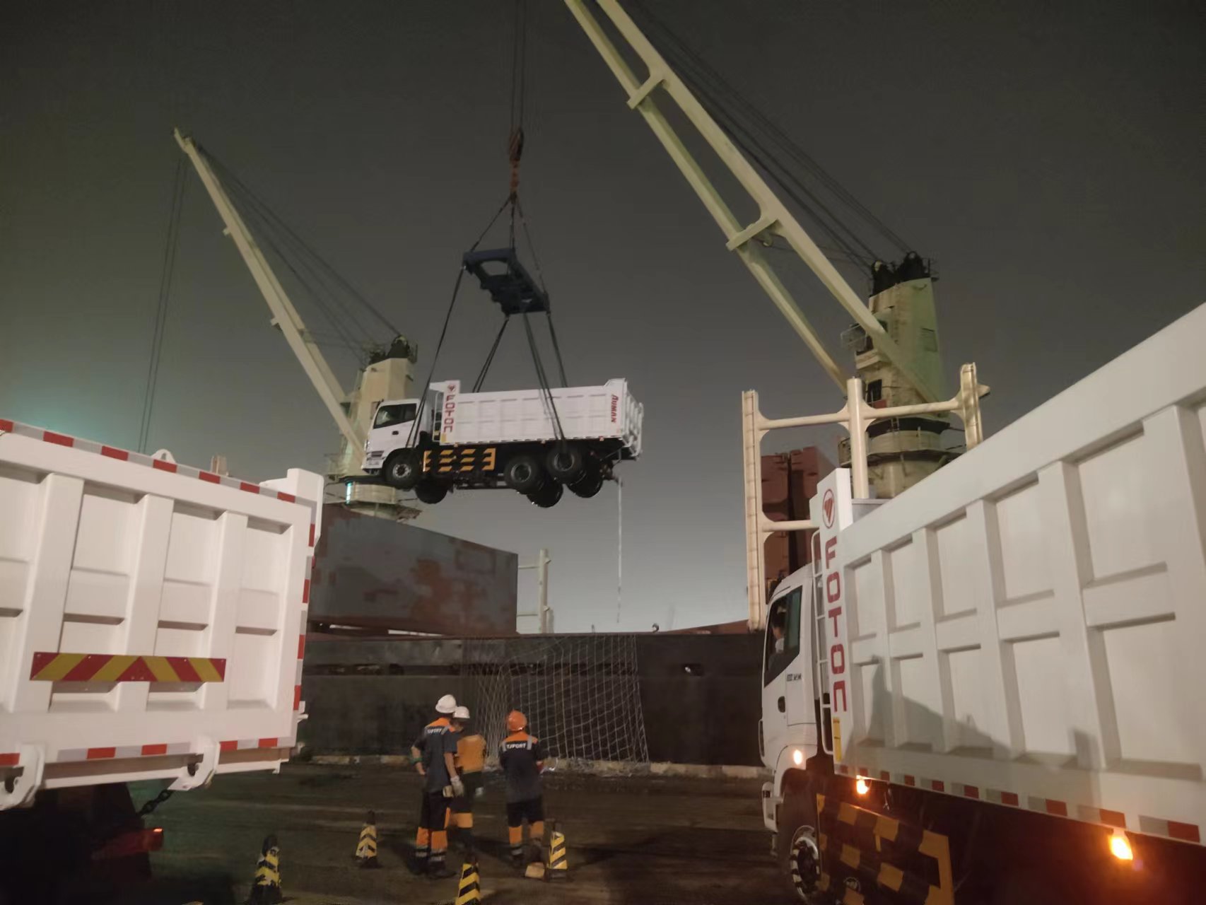Breakbulk Solutions for Truck Shipments to Africa